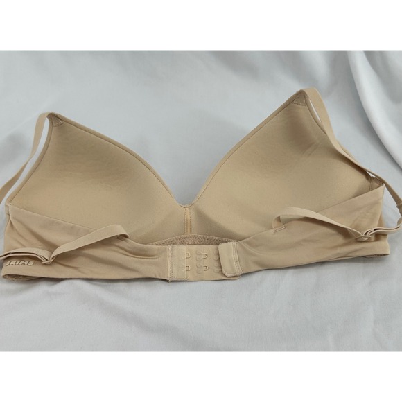 SKIMS Nude Seamless Wireless Bra 36A | Adjustable Straps - Picture 3 of 4